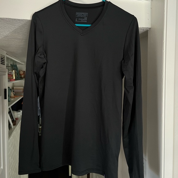 Patagonia Capilene Base Layer - Picture 3 of 4